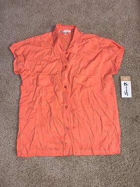 NWT Seven7 Women Coral Orange Short Cap Sleeve Button Down Pocket Viscose Shirt